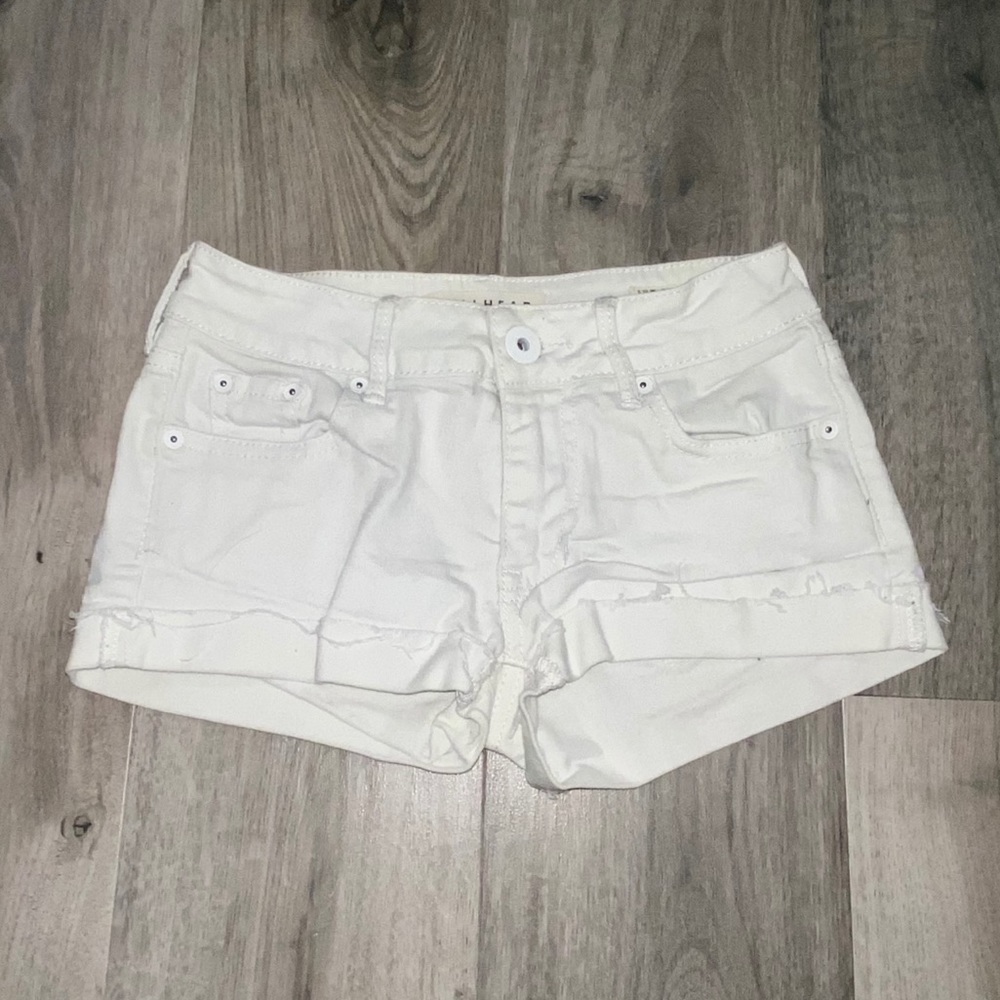 BullHead shorts (size 00)